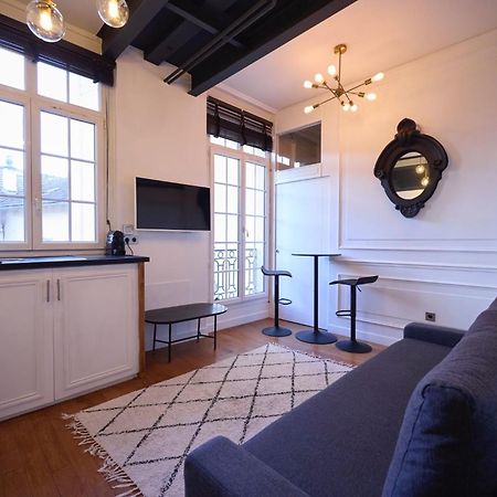 Un Studio Cosy Au Coeur De Paris 17 Batignolles , Monceau Exteriör bild
